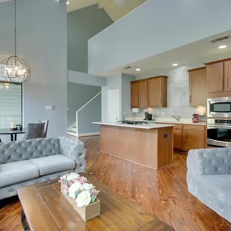 Spacious Eado Getaway Less Than 1 Mi To Toyota Center!